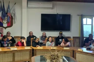 Jeunes élus du Conseil Municipal des Enfants lors de la cérémonie de clôture de leur mandat