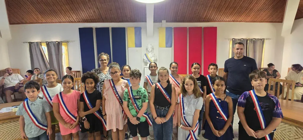 les membres du CME 2026-2027 posent pour la photo